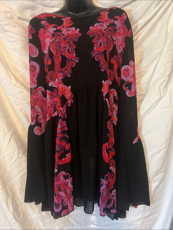 Intimately By Free People Tops - Intimately by Free People Small Black Top with Red-Pink Scroll Print
